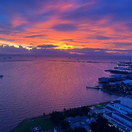 Dreamy Sunset Bay Aparthotel